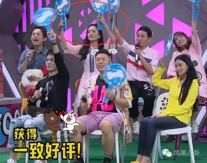 谢娜冷脸张馨予 杜海涛:东方神鸡谢娜大笑