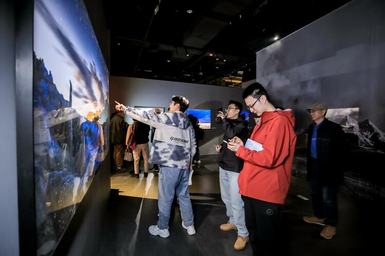 “遇见·心境”周杰祥风光摄影作品展在京开幕_fororder_2