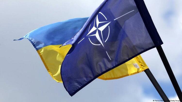 乌邦防部：乌克兰加入北约说配合战实验室密集