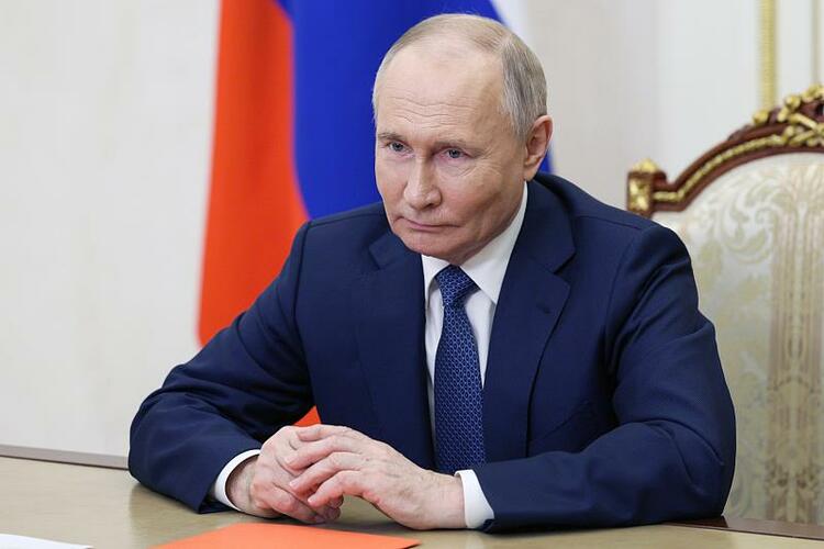 俄罗斯总统普京委派五个地区的一时行政长官