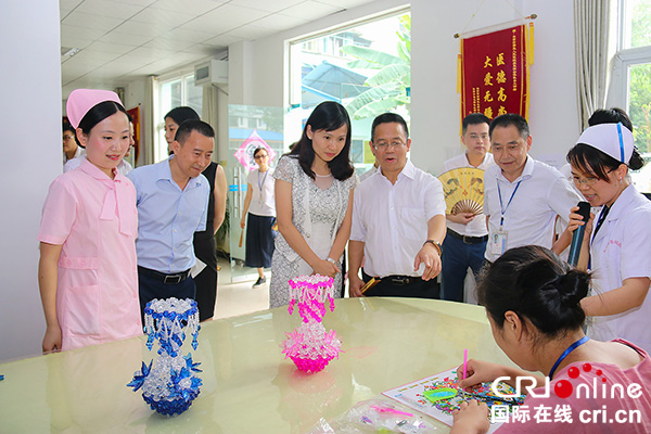 图片默认标题_fororder_2自贡市副市长李世宏调研老年医院