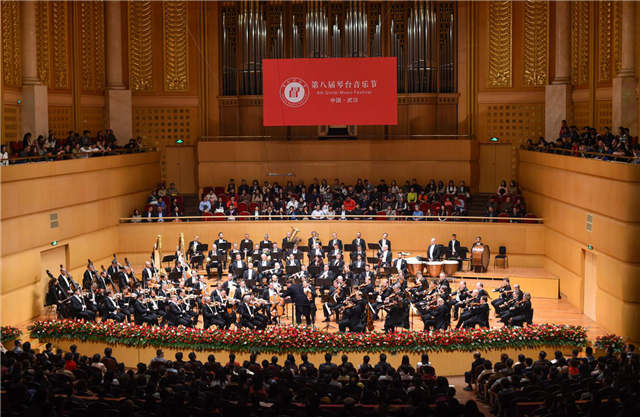 【湖北】【CRI原创】第八届琴台音乐节开幕 维也纳爱乐乐团首度来汉