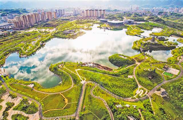 重庆垫江： 湿地公园秀美如画