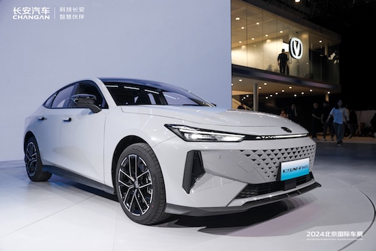 第二款搭载新蓝鲸动力车型北京车展发布 第二代UNI-V智电iDD 11.49万元起售_fororder_image003