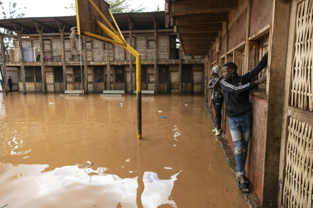 持续暴雨引发洪水 肯尼亚3月以来已有70人死亡