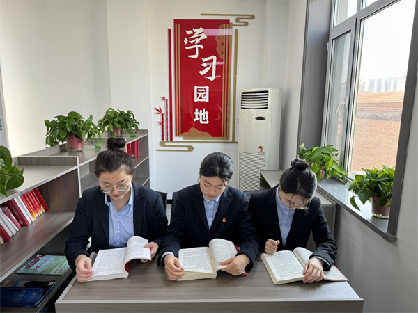 铁岭市烟草专卖局(公司)调兵山市局(营销部)开展“品味书香、阅伴成长”活动_fororder_铁岭烟草2
