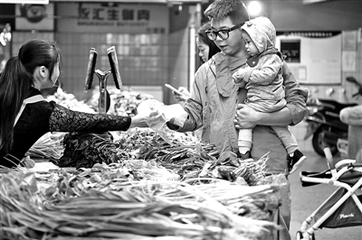 「光明网」市场下沉，消费增添新活力