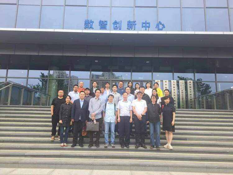 教育元宇宙供需服务平台签署战略合作 教育元宇宙供需服务平台签署战略合作