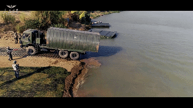 「新华社」人民陆军这段硬核视频火了！网友：没看够