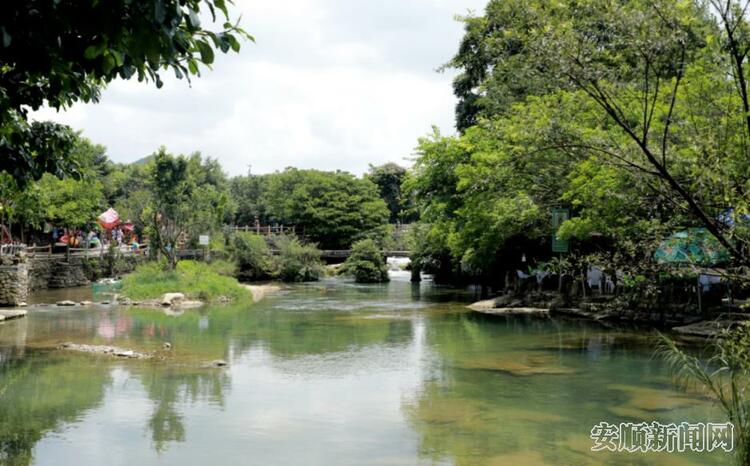 “留住乡愁·传统村落安顺行”系列报道之四丨黄果树旅游区石头寨村:留住传统风貌 建设美好家园