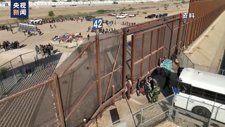 美墨边境检查加剧拥堵 美移民国策引全国危机