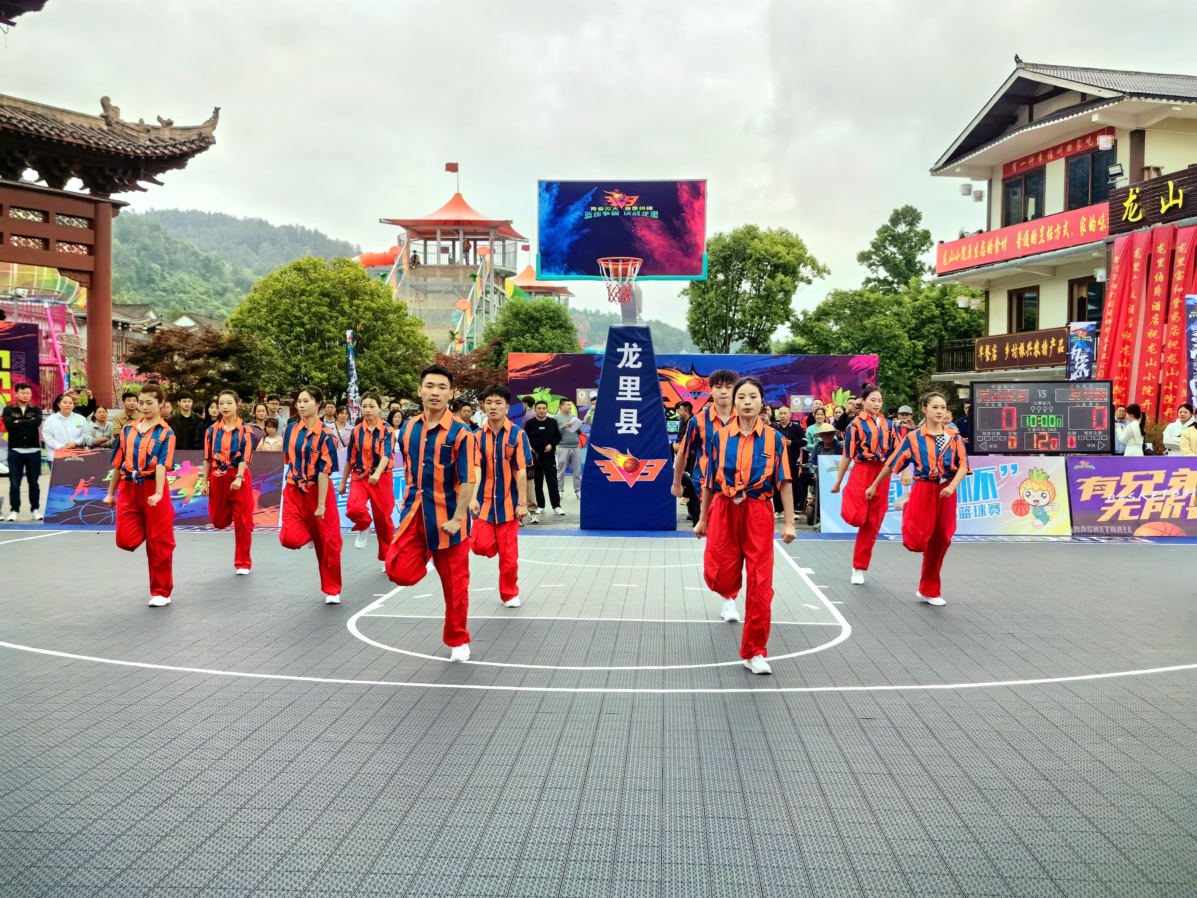 文旅活动打卡贵州|龙里县2024年“云丛杯”3V3街头篮球争霸赛“燃爆”五一假期