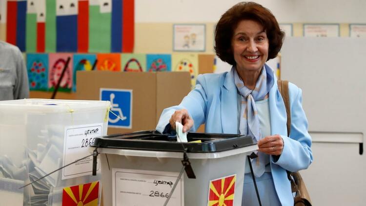 达夫科娃在北马其顿总统选举中获胜