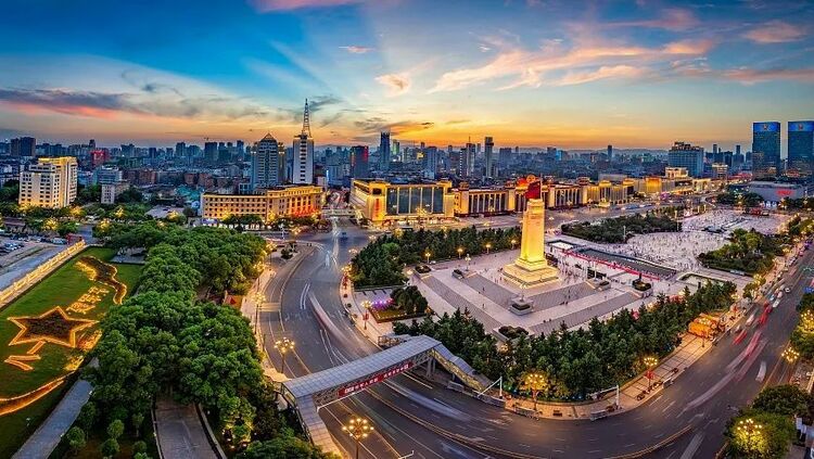 朱虹 盛雪泠:毛泽东的江西情