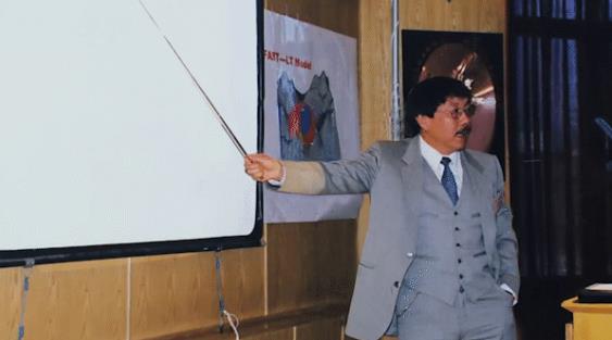 中青在线@那一眼，看破星辰