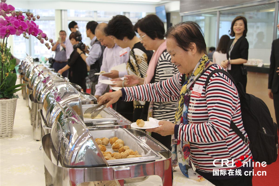 香港中联办首次举办公众开放日(组图)