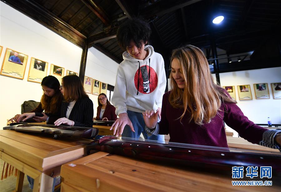 新华网■一位俄罗斯姑娘的中国情缘