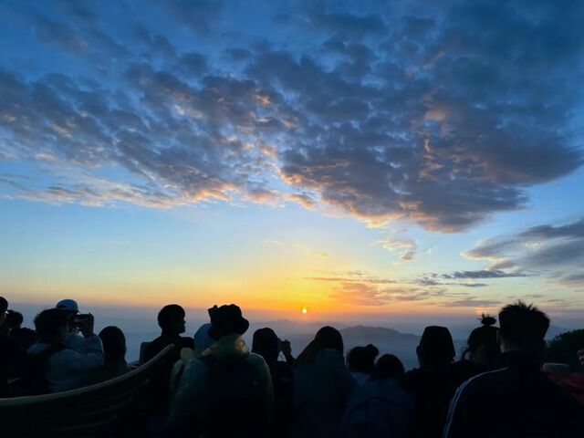 洛阳首发,登上“国家名片”!更有… 洛阳首发,登上“国家名片”!更有…