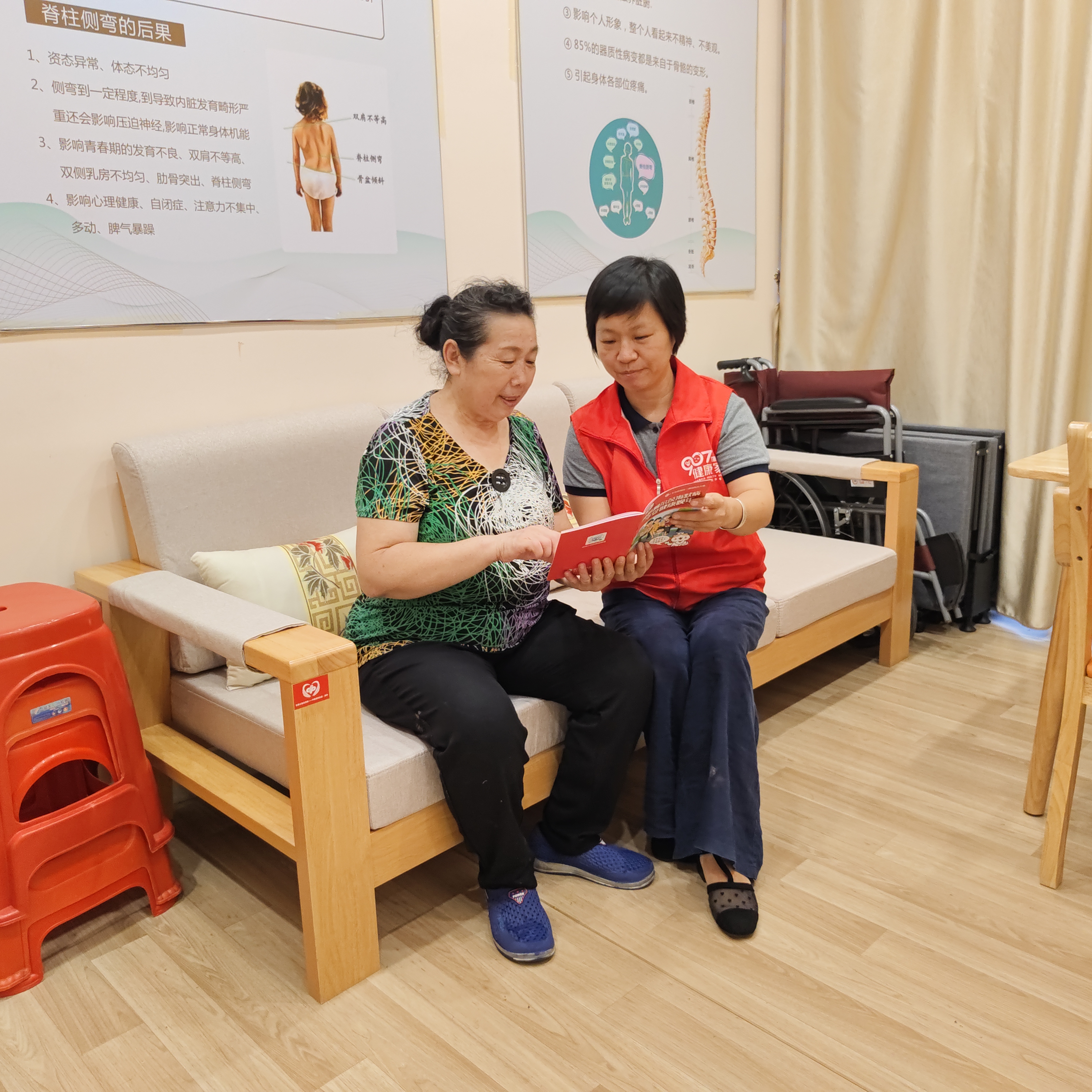 40个养老服务驿站全覆盖!深圳龙华街道推动打造老年人养老“幸福驿站”_fororder_101