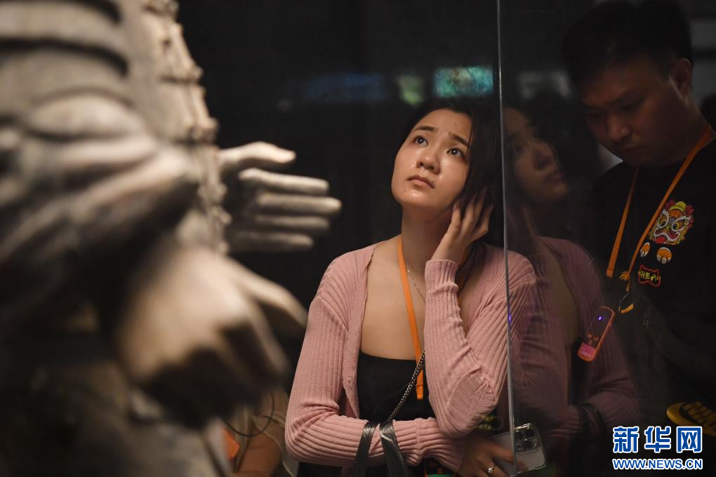 西安:古城新貌引客来