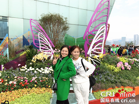 【CRI专稿 列表】市民游客争相“打卡” 第二届城市花博会在渝开幕