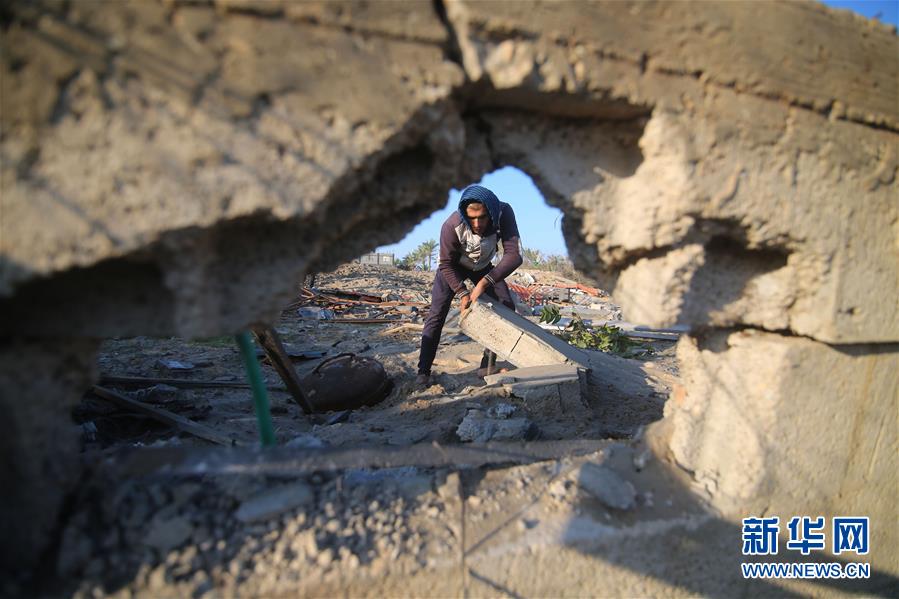 「新华网」以色列袭击哈马斯多个军事目标