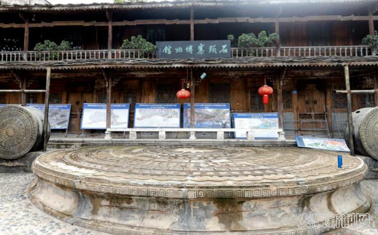 “留住乡愁·传统村落安顺行”系列报道之四丨黄果树旅游区石头寨村:留住传统风貌 建设美好家园