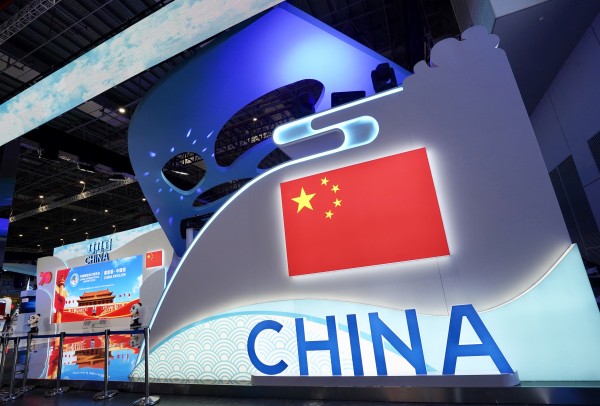 「新民晚报」国家展探营体验 | 预备，茄子！和祖国来一张自拍合