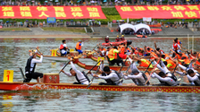  In 2024, there will be 53 Chinese and foreign teams competing passionately in Yongjiang at the Nanning Dragon Boat Open _forder_longzhou