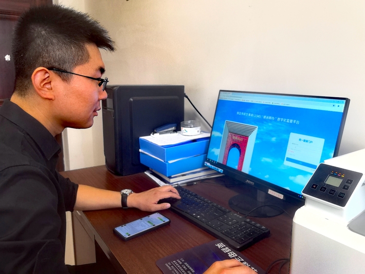 保定市满城区:聚焦源头治理 化解信访难题_fororder_处理12345热点平台事项 摄影 翟建乐