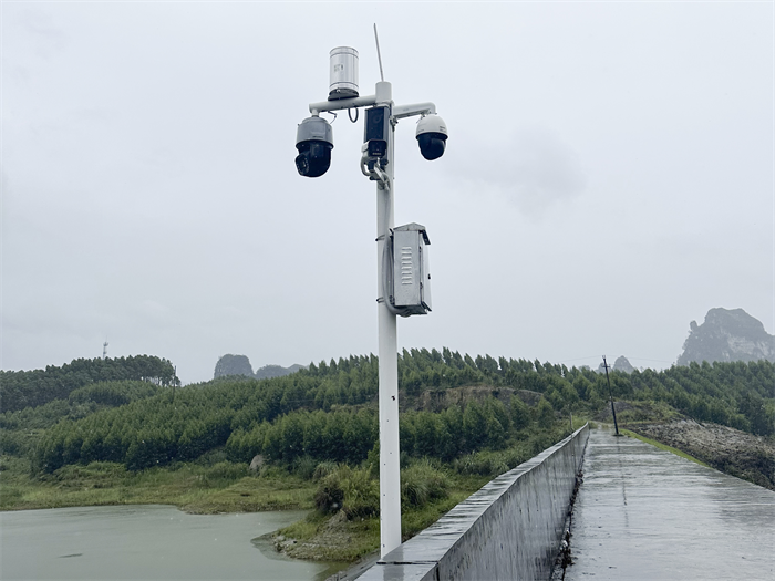 持续保障汛期通信网络安全 筑牢广西通信网络防汛抗汛“堤坝”_fororder_图片3