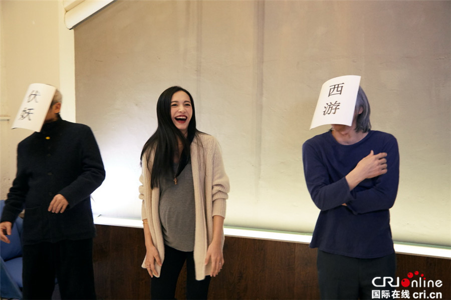 Yao's pregnant belly laughs Stephen chow tsui hark small video with box