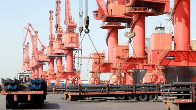 营口港：外贸钢材吞吐量同比增长超8%