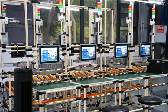 河南工程学院:优化“软实力” 夯实“硬支撑”_fororder_图片10