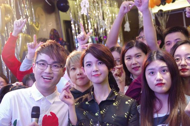 陈瑶生日会：我会很好，你们也要很好(组图)
