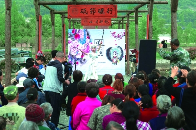 （导航成都，移动端）聚焦川剧传承发展的“彭州路径” ——记四川省彭州市传承保护川剧艺术工作