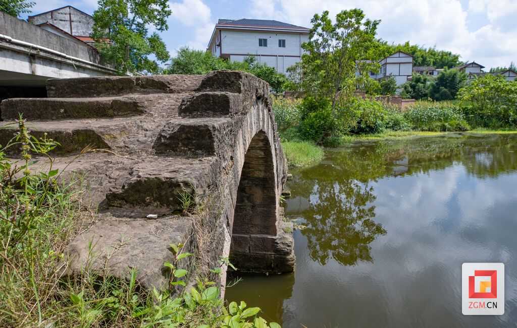 (转载)盐都文物·镜像⑲|杨柳溪石拱桥最美3/4“侧脸”