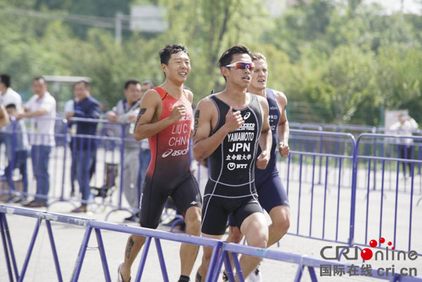 图片默认标题_fororder_跑步比赛现场1（摄影-毛兴家）