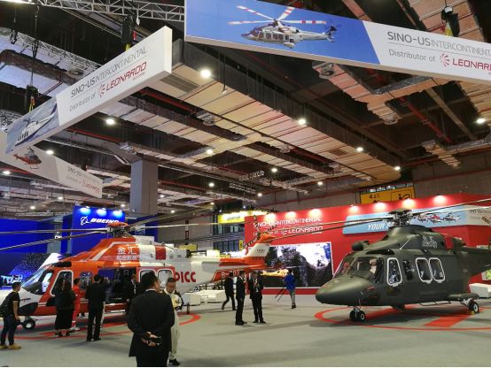 【科技日报】人类的“超能力”，藏在这届进博会的“海陆空”特辑