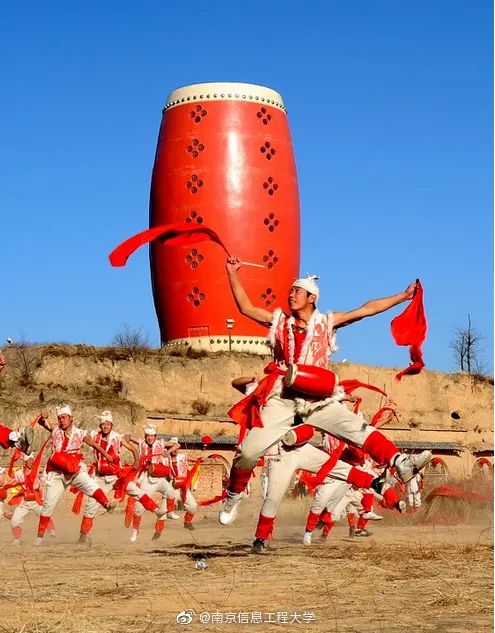 「中国日报」酸了酸了，别人学校的“神仙课”又来了.......