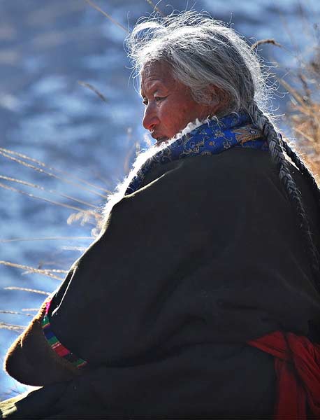Etnis Tibet