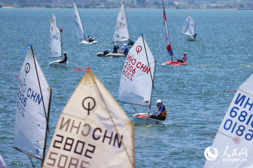 482名选手扬帆逐浪 第十届梅沙教育全国青少年帆船联赛在厦门开赛 482名选手扬帆逐浪 第十届梅沙教育全国青少年帆船联赛在厦门开赛
