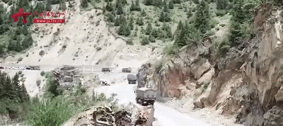 「新华社」这样的特战女兵小姐姐，我爱了！