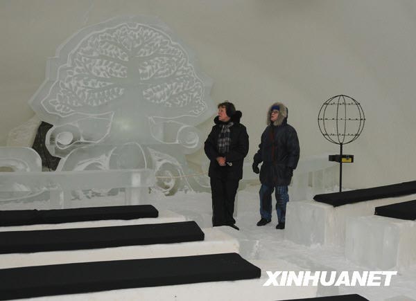 Istana Es Dan Salju di Finlandia