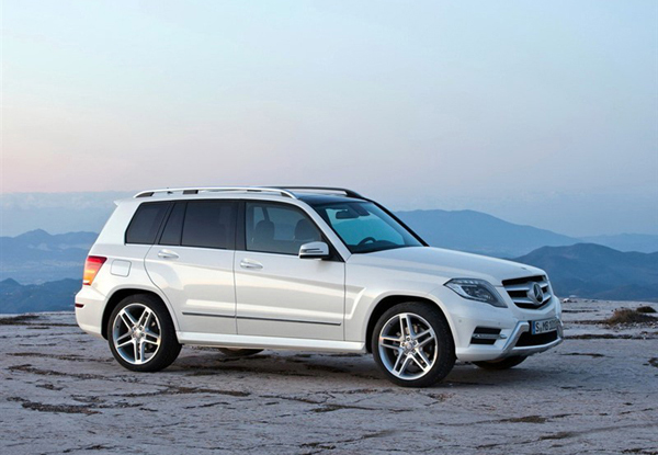 Mercedes Benz GLK 300 4MATIC Tipe 2012