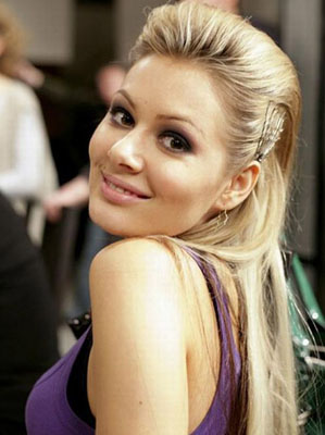 "Cover Lady" Majalah "Play Boy"