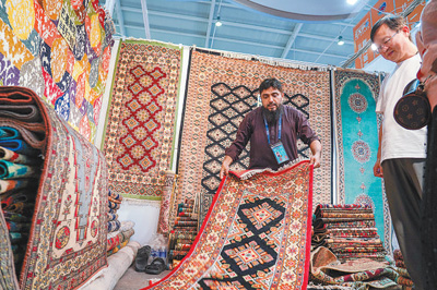 第八届中国—南亚博览会在云南昆明落下帷幕 深化务实合作 凝聚发展共识_fororder_1722196403067_1