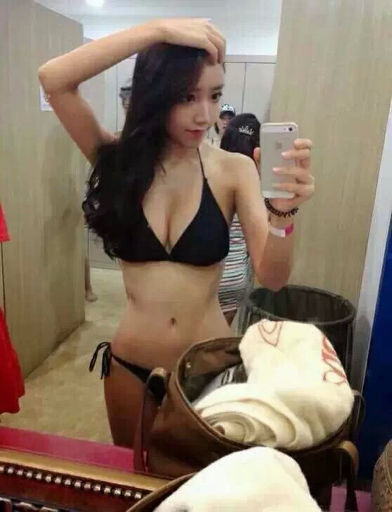 Ibu Guru Olahraga Korsel yang Cantik