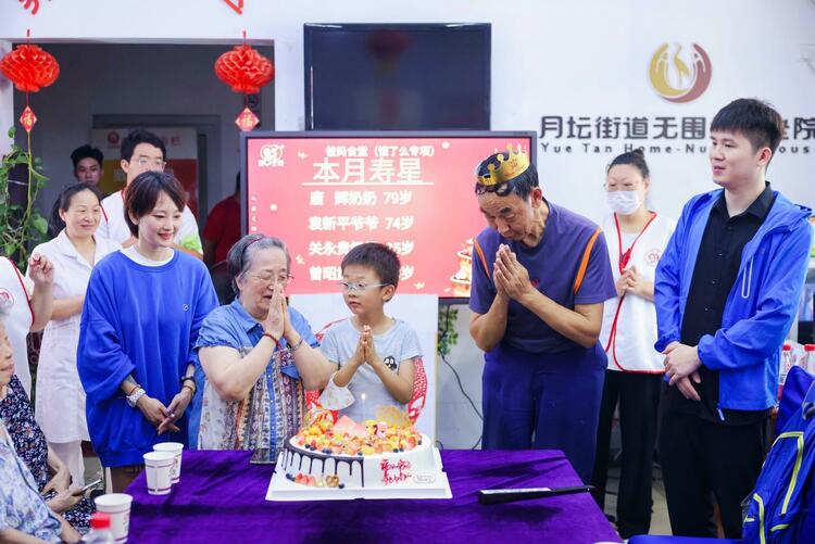 饿了么与爱德基金会联手 试点为特殊困难老人提供送餐补贴 饿了么与爱德基金会联手 试点为特殊困难老人提供送餐补贴_fororder_wps_doc_3