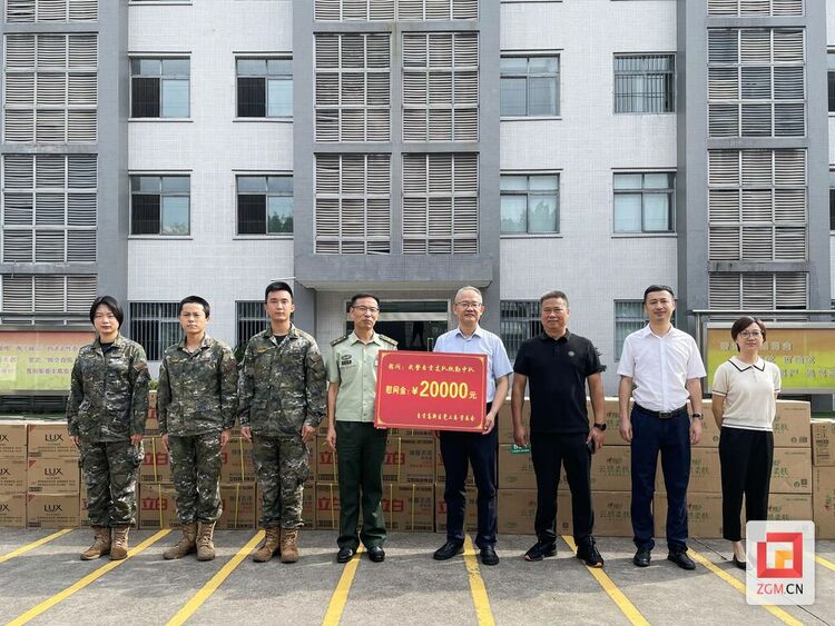 (转载)自贡高新区开展“八一”建军节走访慰问活动